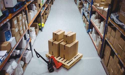 transpalette entrepôt